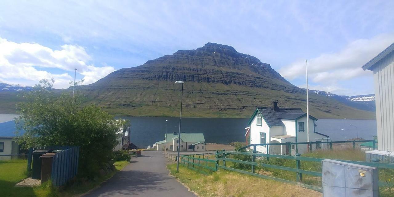 East Iceland Homestay Eskifjörður Zewnętrze zdjęcie